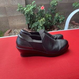 Alegria Black clogs leather 12